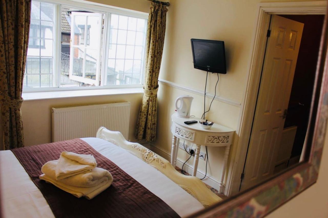 Crown Hotel Brackley Buitenkant foto