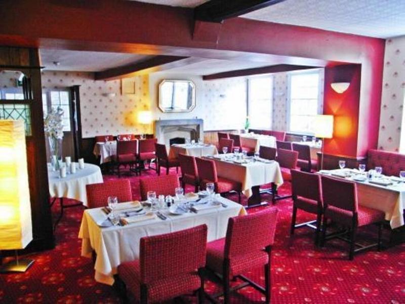 Crown Hotel Brackley Buitenkant foto